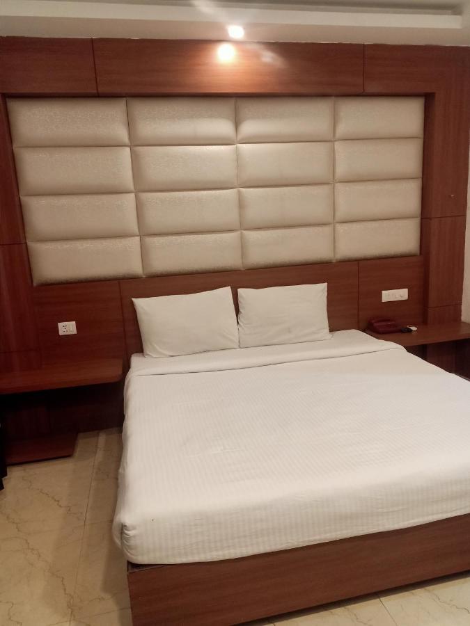 Hotel Chaupal By Casa Bella Gurgaon Exterior photo