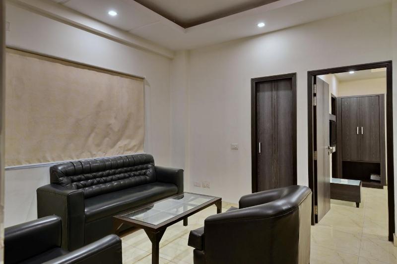 Hotel Chaupal By Casa Bella Gurgaon Exterior photo